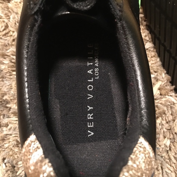 Very Volatile Juke Box - Picture 10 of 10